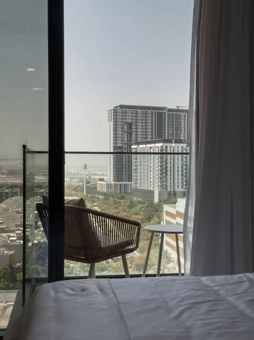 Newly Furnished Studio Azizi Riviera 37 Al Meydan Dubai Apartment