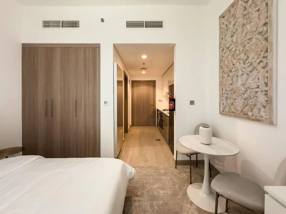 Newly Furnished Studio Azizi Riviera 37 Al Meydan Dubai 0*,  United Arab Emirates